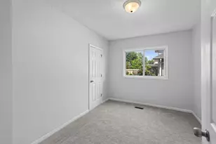 663 Smith Ave S, Saint Paul, MN 55107 - Photo 20