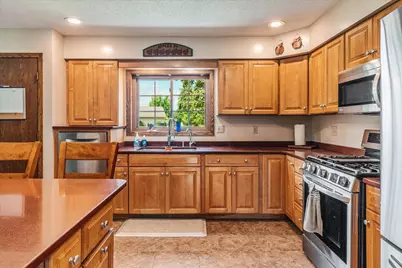 1430 Willow Street, La Crescent, MN 55947 - Photo 2