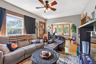 1437 Minnehaha Ave W, Saint Paul, MN 55104 - Photo 6