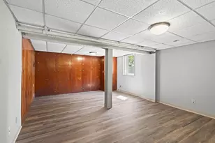 1437 Minnehaha Ave W, Saint Paul, MN 55104 - Photo 18