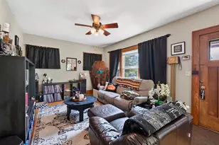 1437 Minnehaha Ave W, Saint Paul, MN 55104 - Photo 8
