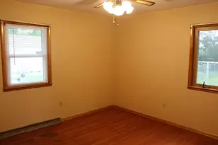 114 Fairfax St, Winona, MN 55987 - Photo 6