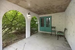 14494 Upper Guthrie Ct, Apple Valley, MN 55124 - Photo 2