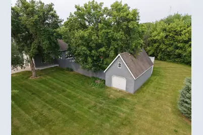 701 3rd Avenue NE, Roseau, MN 56751 - Photo 4