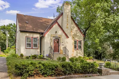 1084 Bradley Street, Saint Paul, MN 55130 - Photo 2