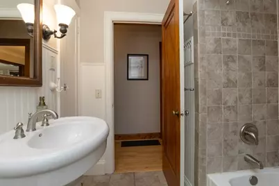 1084 Bradley Street, Saint Paul, MN 55130 - Photo 18