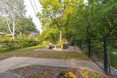 1084 Bradley Street, Saint Paul, MN 55130 - Photo 26