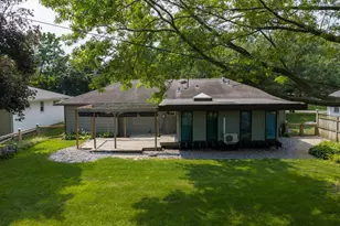 2104 W Oakland Ave, Austin, MN 55912 - Photo 14