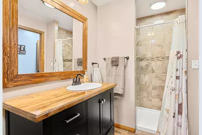 2104 W Oakland Avenue, Austin, MN 55912 - Photo 28