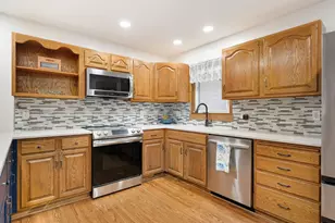 2104 W Oakland Ave, Austin, MN 55912 - Photo 20