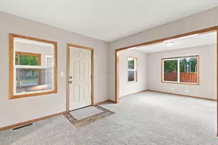 4209 Zane Ave N, Robbinsdale, MN 55422 - Photo 4