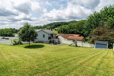 306 Haralson Lane, La Crescent, MN 55947 - Photo 28
