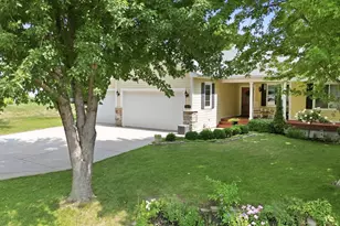1809 Michigan Dr, Northfield, MN 55057 - Photo 6