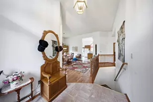 4852 Hillvale Ave N, Oakdale, MN 55128 - Photo 8