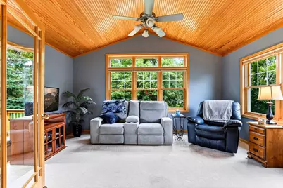 1976 Castle Court E, Maplewood, MN 55109 - Photo 14