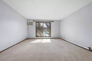 11160 Anderson Lakes Pkwy, Eden Prairie, MN 55344 - Photo 8
