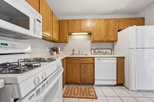 11160 Anderson Lakes Pkwy, Eden Prairie, MN 55344 - Photo 12