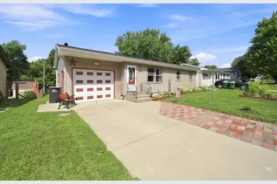 912 S 3rd Avenue, Albert Lea, MN 56007 - Photo 2