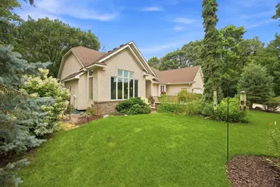 11160 Kingsborough Trail, Cottage Grove, MN 55016 - Photo 2