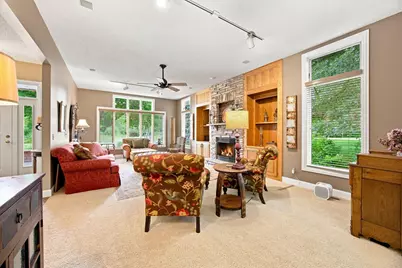 11160 Kingsborough Trail, Cottage Grove, MN 55016 - Photo 14