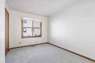 2640 Shenandoah Ln N, Plymouth, MN 55447 - Photo 16
