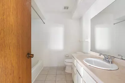 2640 Shenandoah Lane N, Plymouth, MN 55447 - Photo 14