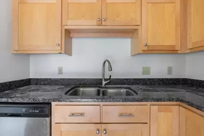 2640 Shenandoah Lane N, Plymouth, MN 55447 - Photo 10