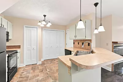1770 Donegal Drive #10, Woodbury, MN 55125 - Photo 12