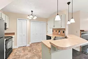 1770 Donegal Dr, Woodbury, MN 55125 - Photo 12
