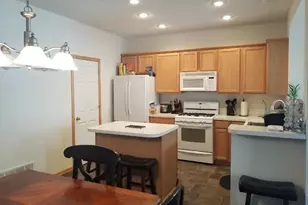 2387 Eagle Trace Ln, Woodbury, MN 55129 - Photo 4