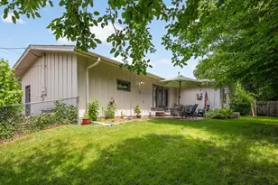 8555 Medicine Lake Rd, Golden Valley, MN 55427 - Photo 6
