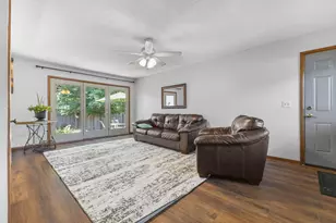 8555 Medicine Lake Rd, Golden Valley, MN 55427 - Photo 14