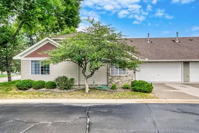 539 Lovell Avenue, Roseville, MN 55113 - Photo 1