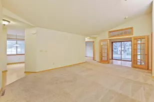 539 Lovell Ave, Roseville, MN 55113 - Photo 12