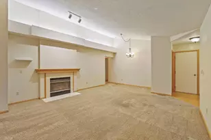 539 Lovell Ave, Roseville, MN 55113 - Photo 10