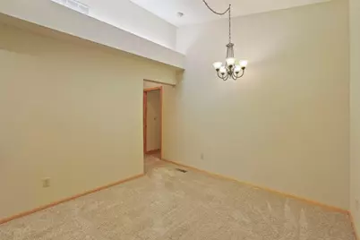 539 Lovell Avenue, Roseville, MN 55113 - Photo 24