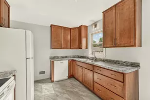 724 14th Ave NE, Rochester, MN 55906 - Photo 6