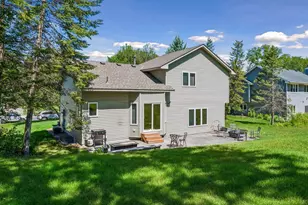3951 Country Oaks Dr, Chanhassen, MN 55331 - Photo 40