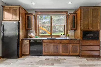 15413 Robinwood Drive, Minnetonka, MN 55345 - Photo 44