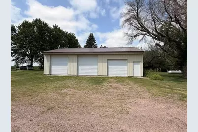 52563 County Road 47, Bingham Lake, MN 56118 - Photo 14