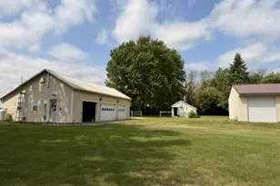 52563 County Rd, Bingham Lake, MN 56118 - Photo 14