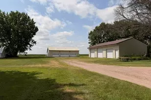 52563 Co Rd 47, Bingham Lake, MN 56118 - Photo 16