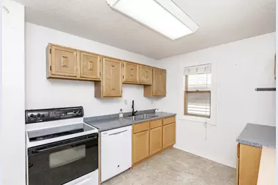 723 6th Avenue N, Fargo, ND 58102 - Photo 20