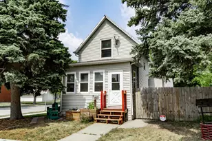 723 6th Ave N, Fargo, ND 58102 - Photo 2