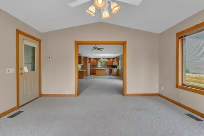 680 West River Dr, New London, MN 56273 - Photo 28