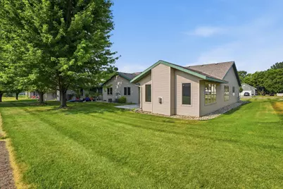 680 West River Dr, New London, MN 56273 - Photo 6