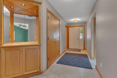 680 West River Dr, New London, MN 56273 - Photo 10