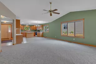680 W River Dr, New London, MN 56273 - Photo 20