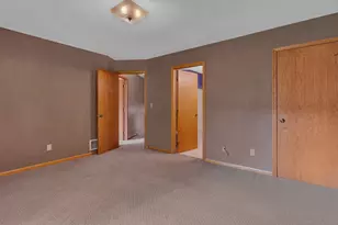 805 26th Ave SW, Willmar, MN 56201 - Photo 36