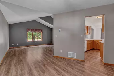 805 26th Avenue SW, Willmar, MN 56201 - Photo 22